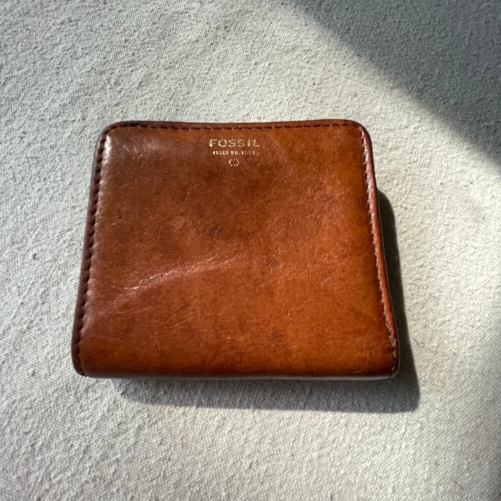 Fossil Small Brown Leather Button Close Wallet - image 1